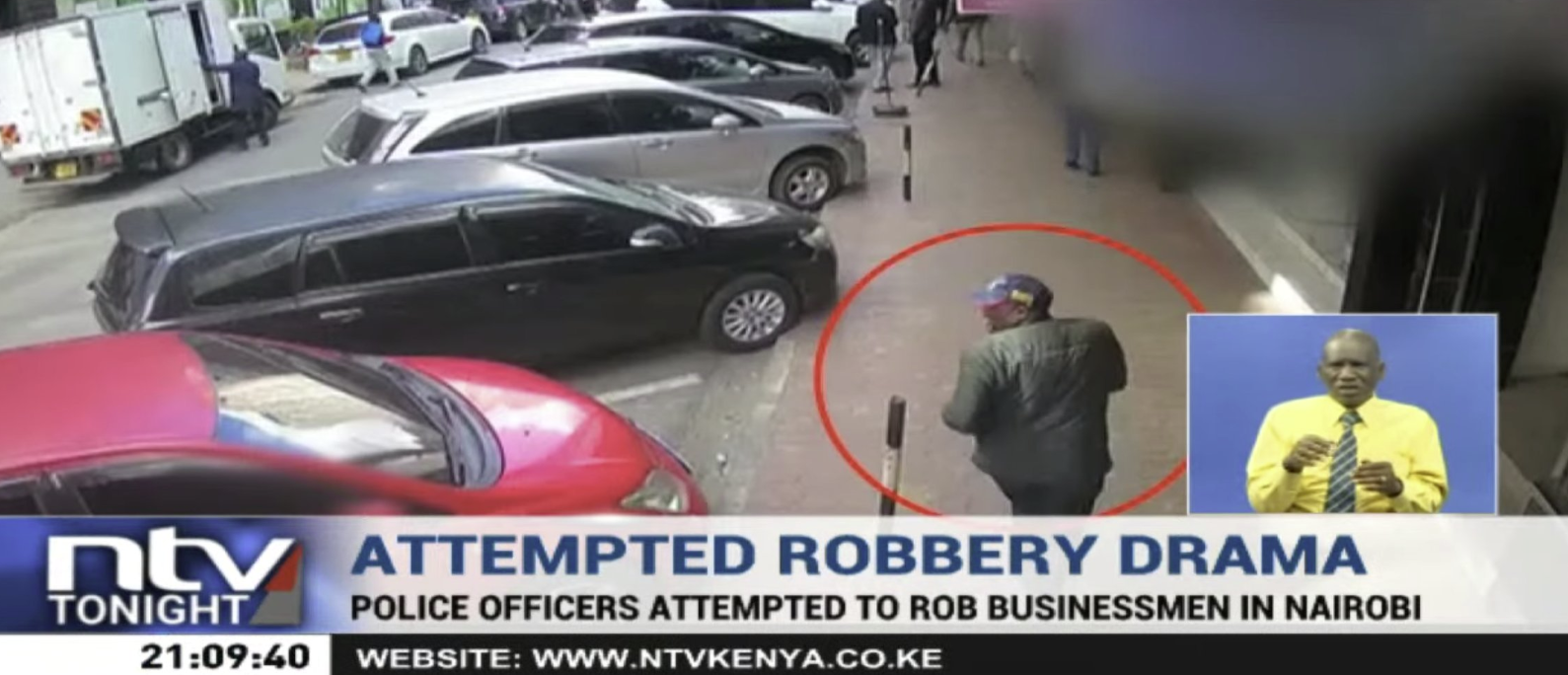 Kenyan police officers filmed in robbery attempt