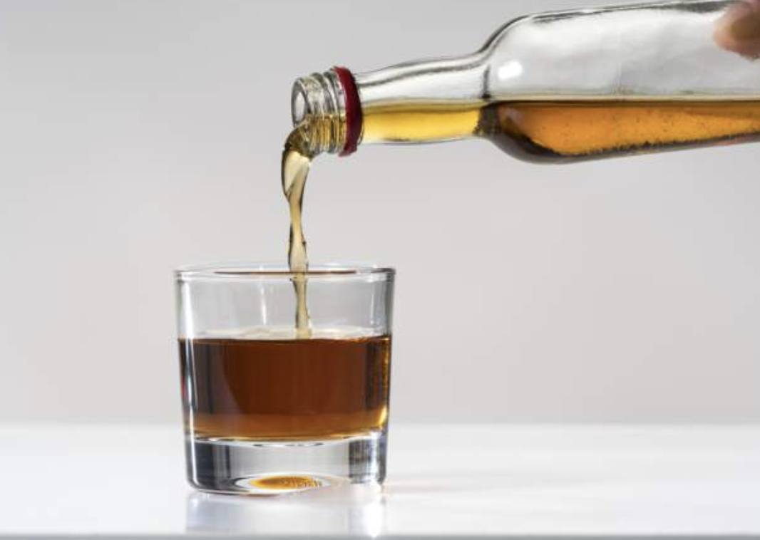 Kenya pushes one-pub-per-town order to fight alcoholism