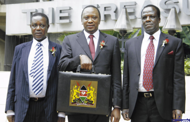 Kenyatta Administration Staged Shilling's Strength, Thugge Says on Steep Decline