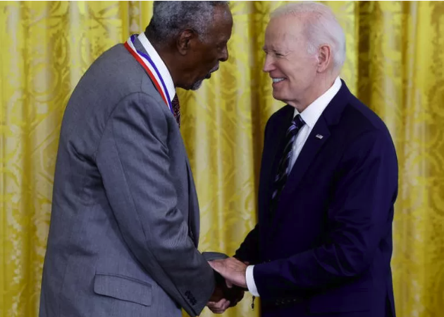 Ethiopian scientist Gebisa Ejeta receives National Medal of Science from US