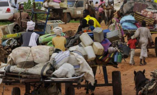 Thousands flee fresh ethnic killings in Sudan's Darfur