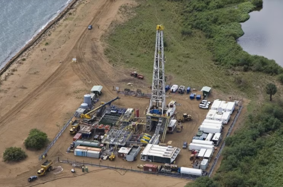 Uganda MPs approve ending oil imports through Kenya
