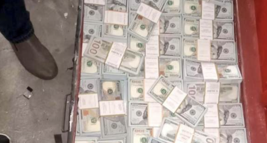 Kenya police bust scam but cash sum queried