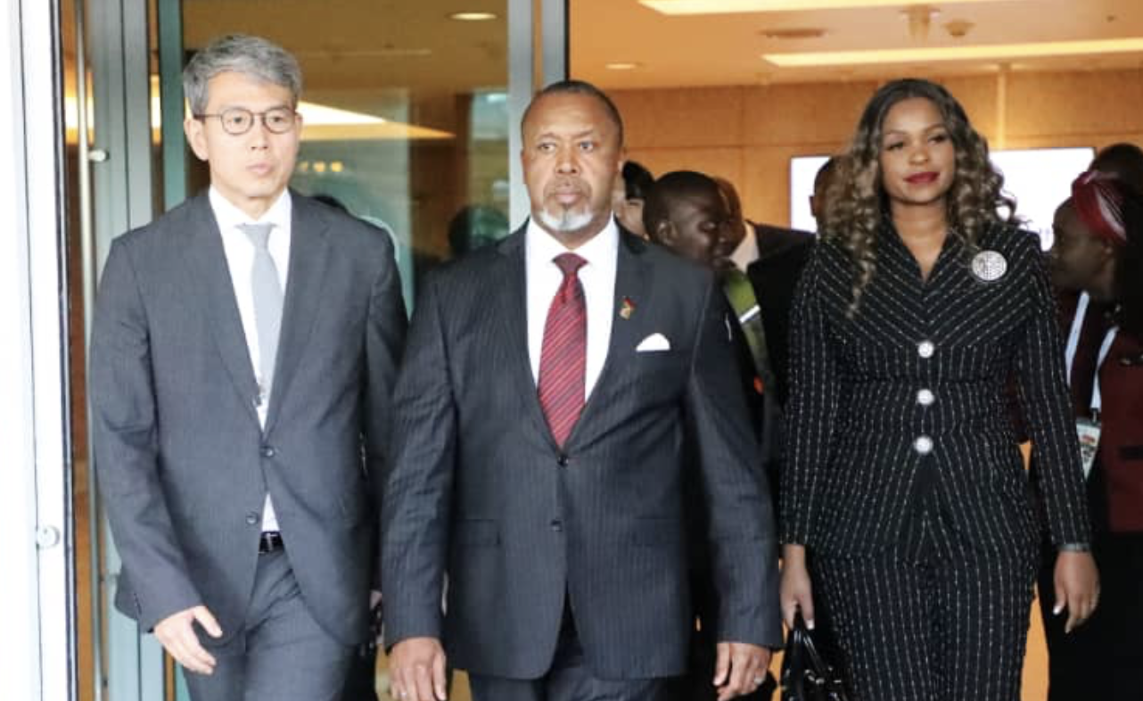 Malawi's Vice President among 10 confirmed dead in plane crash