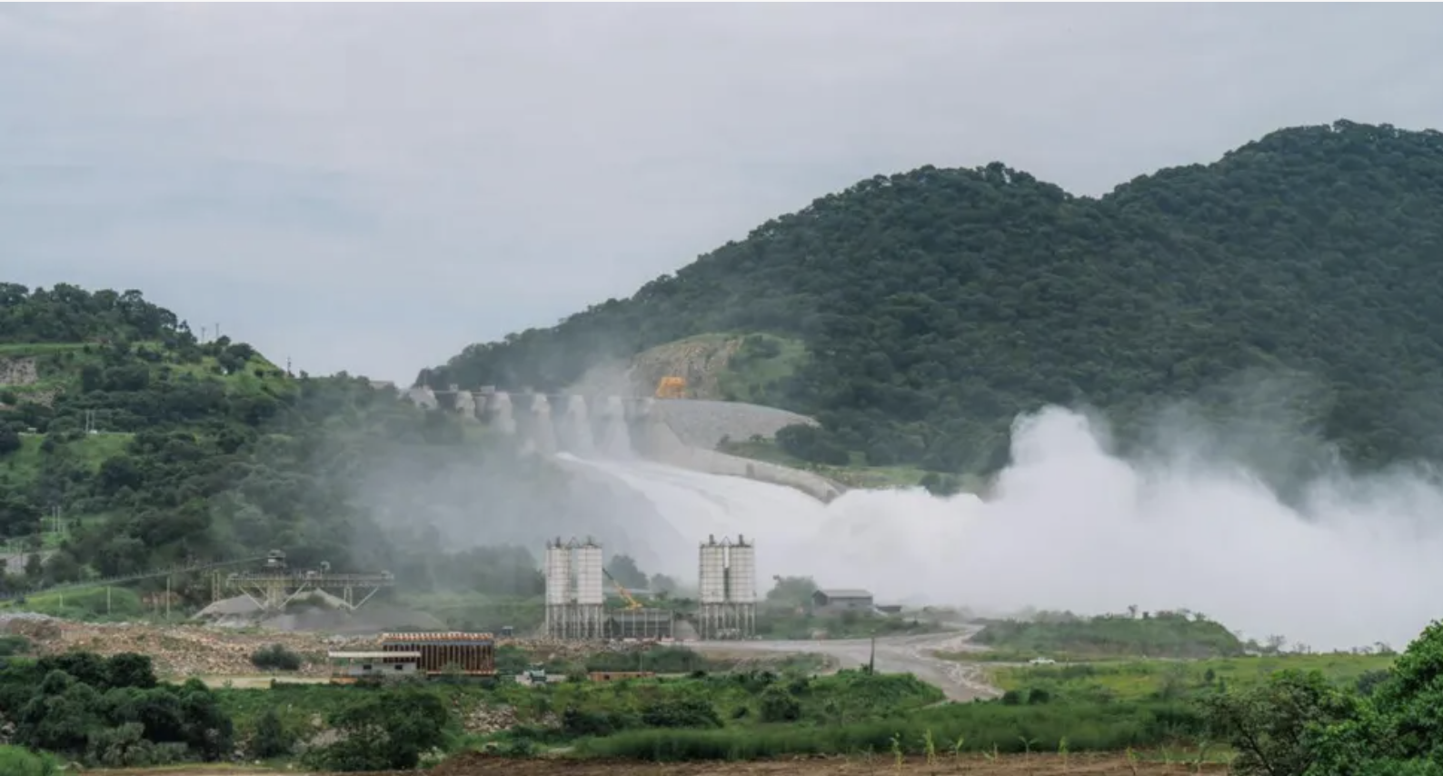 Ethiopia hits out at Egypt as Nile dam row escalates