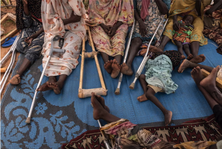 Four in 10 deaths in war zones last year were women, UN report finds