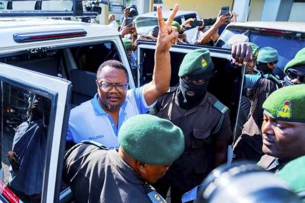 Defiant Tanzanian opposition leader Tundu Lissu appears in court