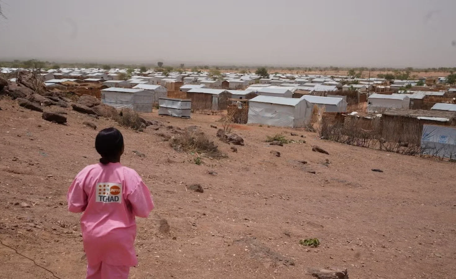 Sudanese Refugees Walk 20km for Aid in Eastern Chad