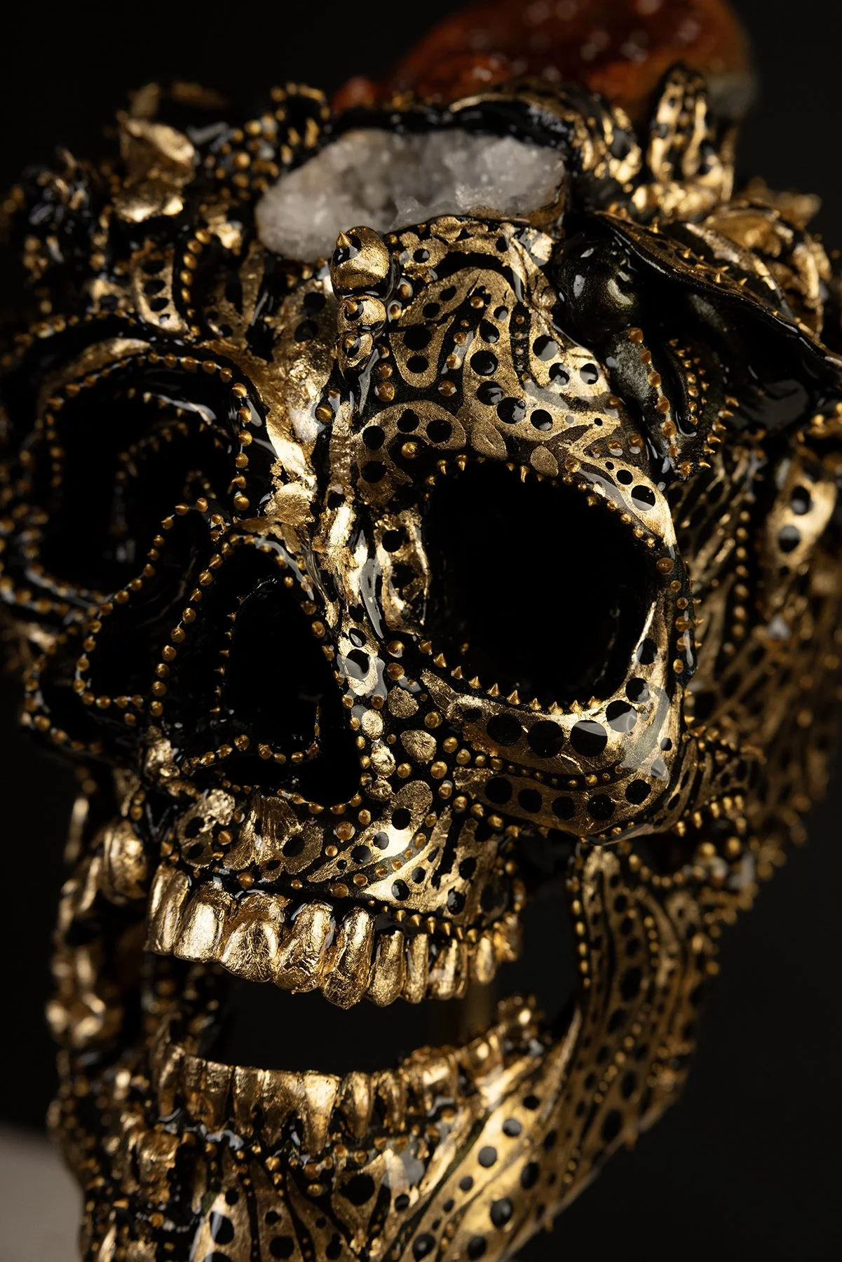 Gold Skull web close up.jpg