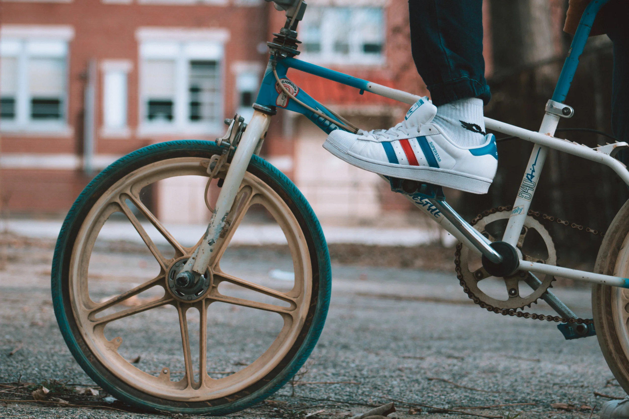 One For the '90s Kids // Anticipating Nostalgia