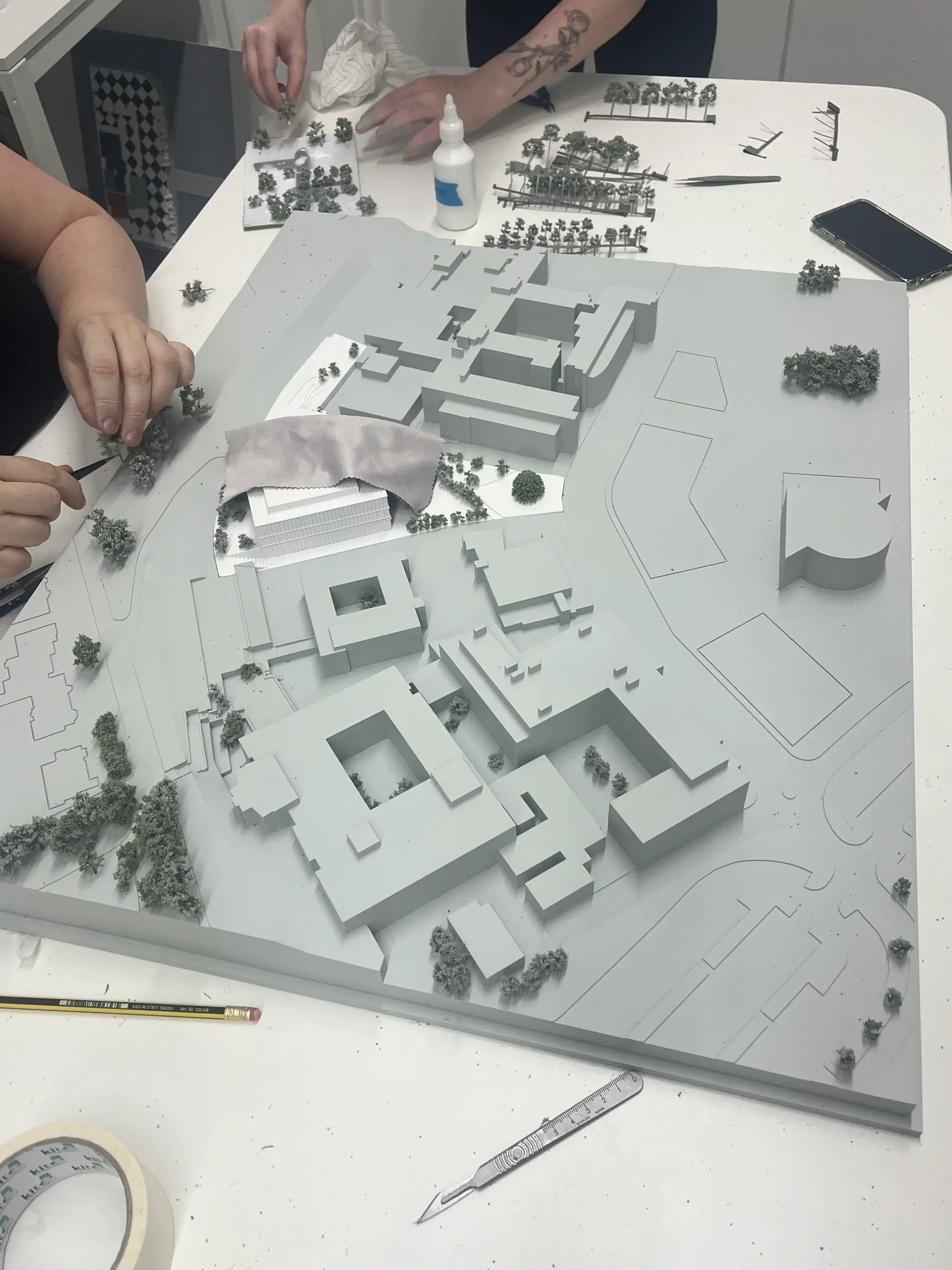 Choosing Between SLA and FDM for Architectural 3D Printing — Pros and Cons