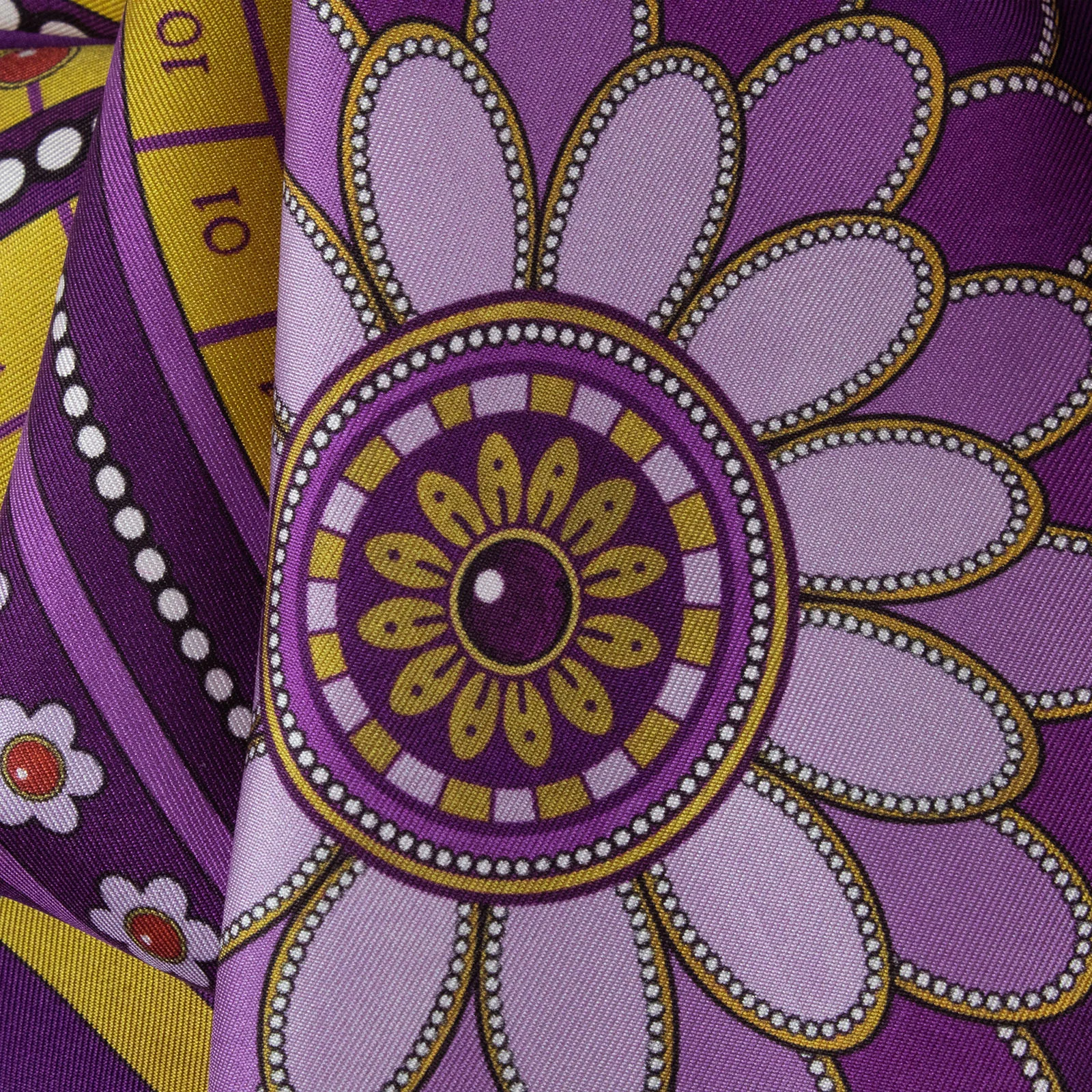 Astrology Amethyst Detail.jpg
