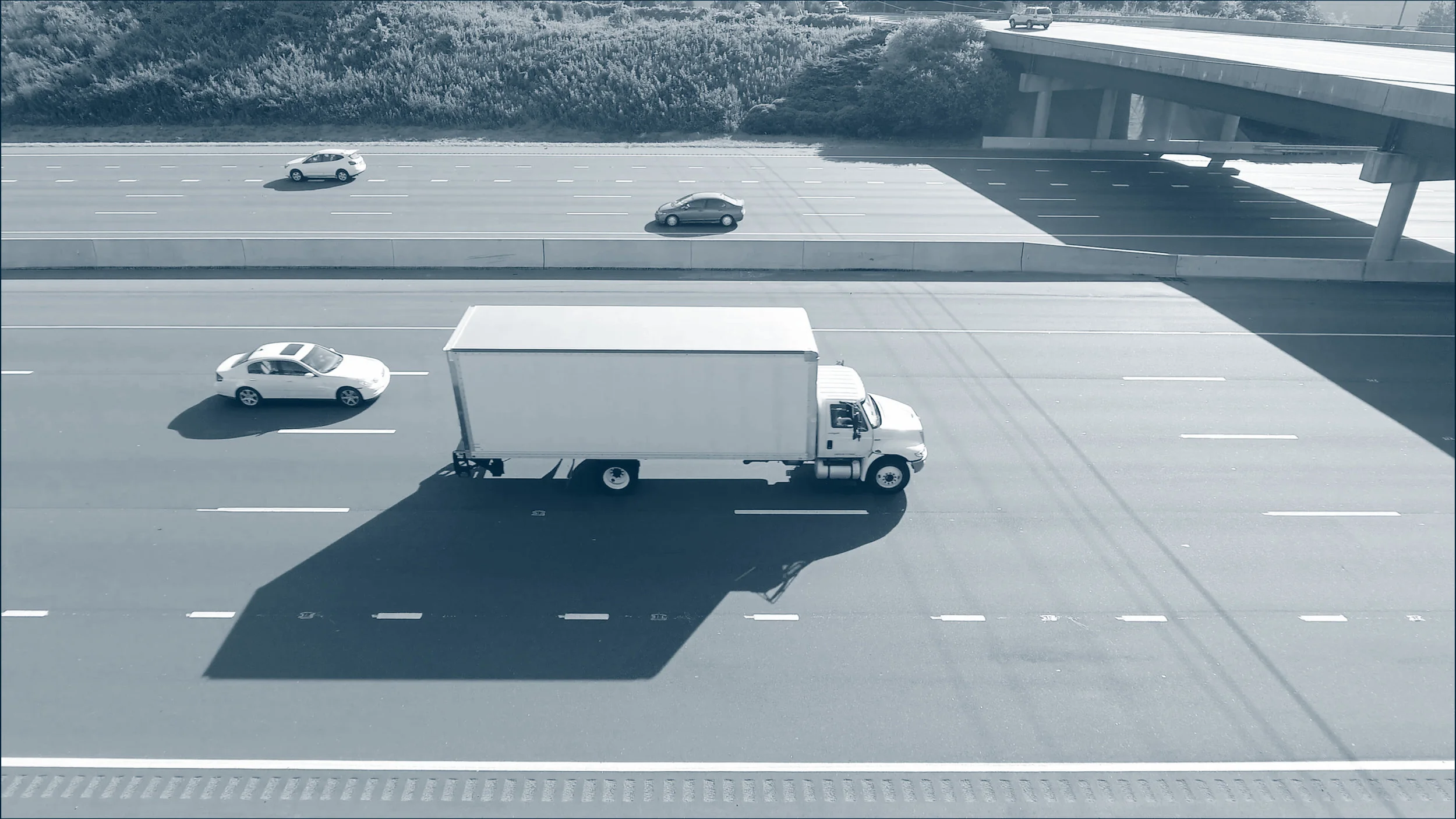 LOGISTICS MEETS INNOVATION