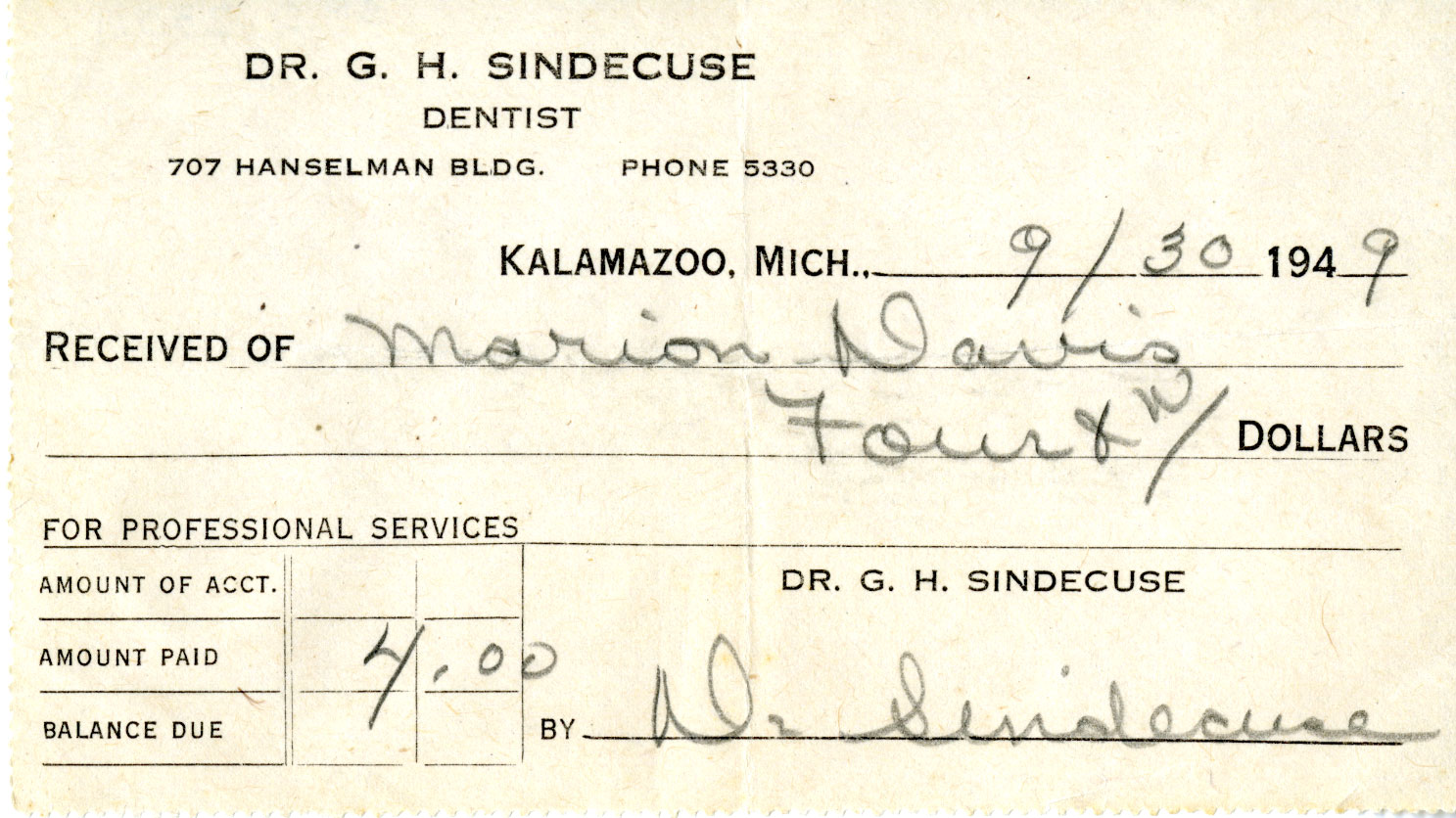   A reciept from Dr. Sindecuse's practice dated September 30, 1942  