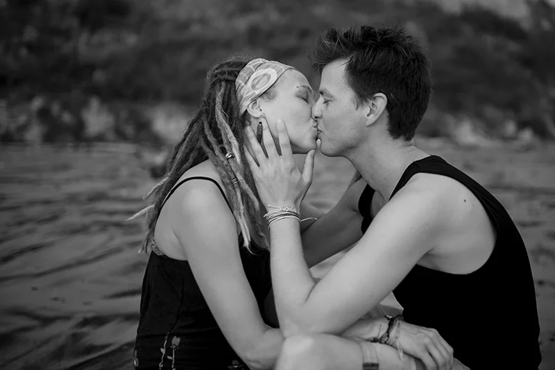 Free-Spirited-BeachEngagement-Session24