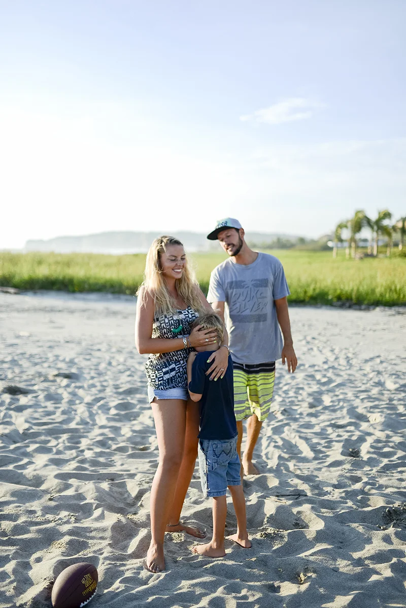 destination-beach-engagement-shoot-37