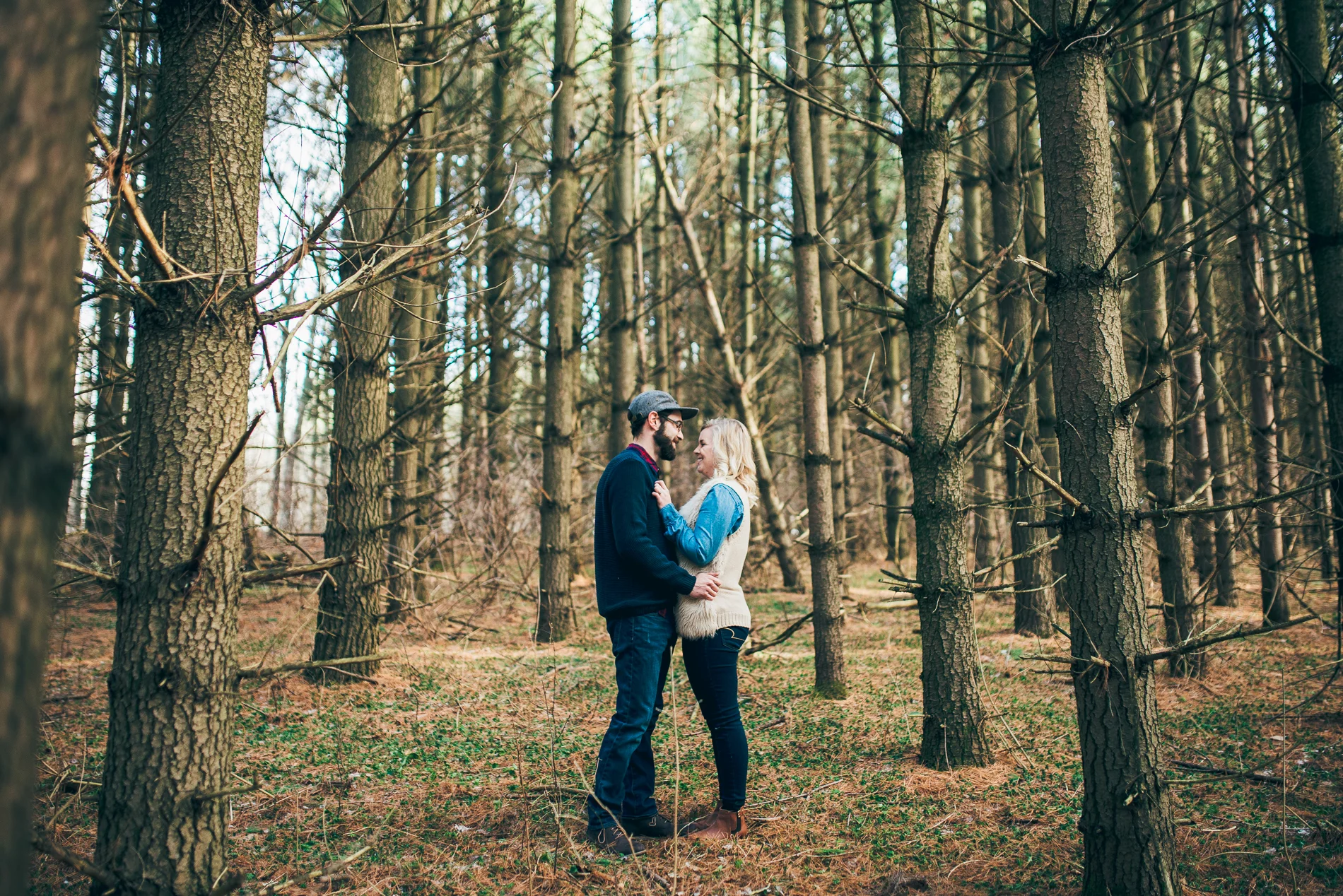 Winter-Forest-Engagement-Shoot-8