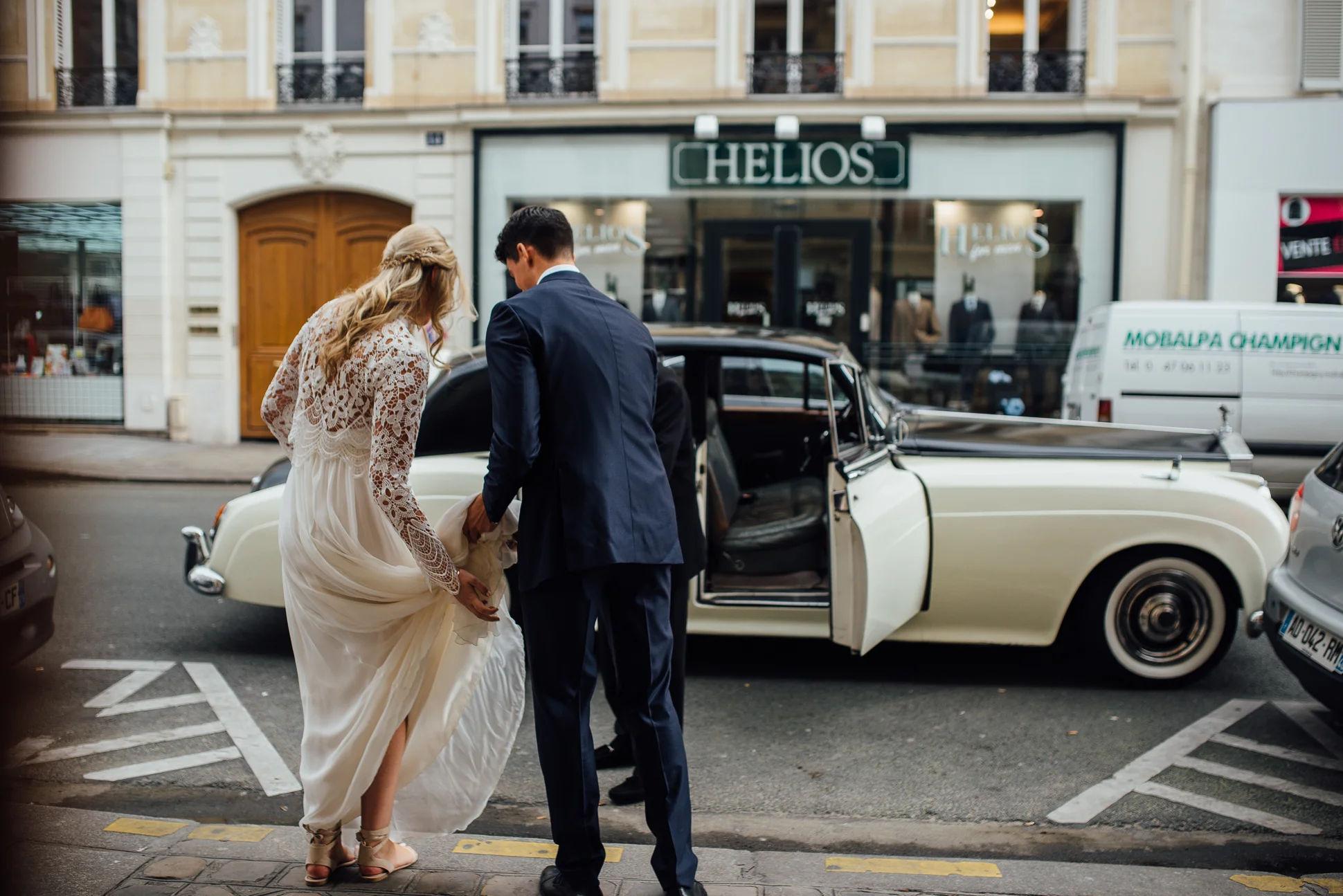 Paris France Elopement Photographer - Sara Monika, Photographer