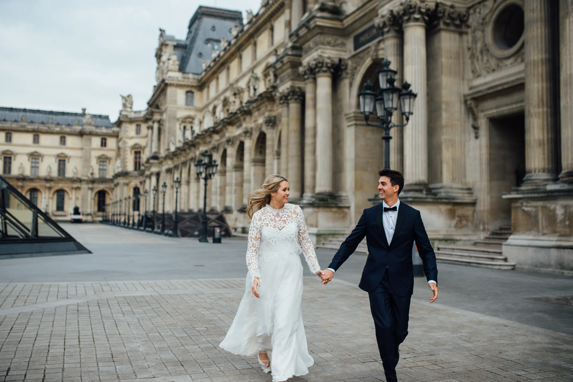 The Louvre Paris, France romantic adventurous elopement - Sara Monika, Photographer