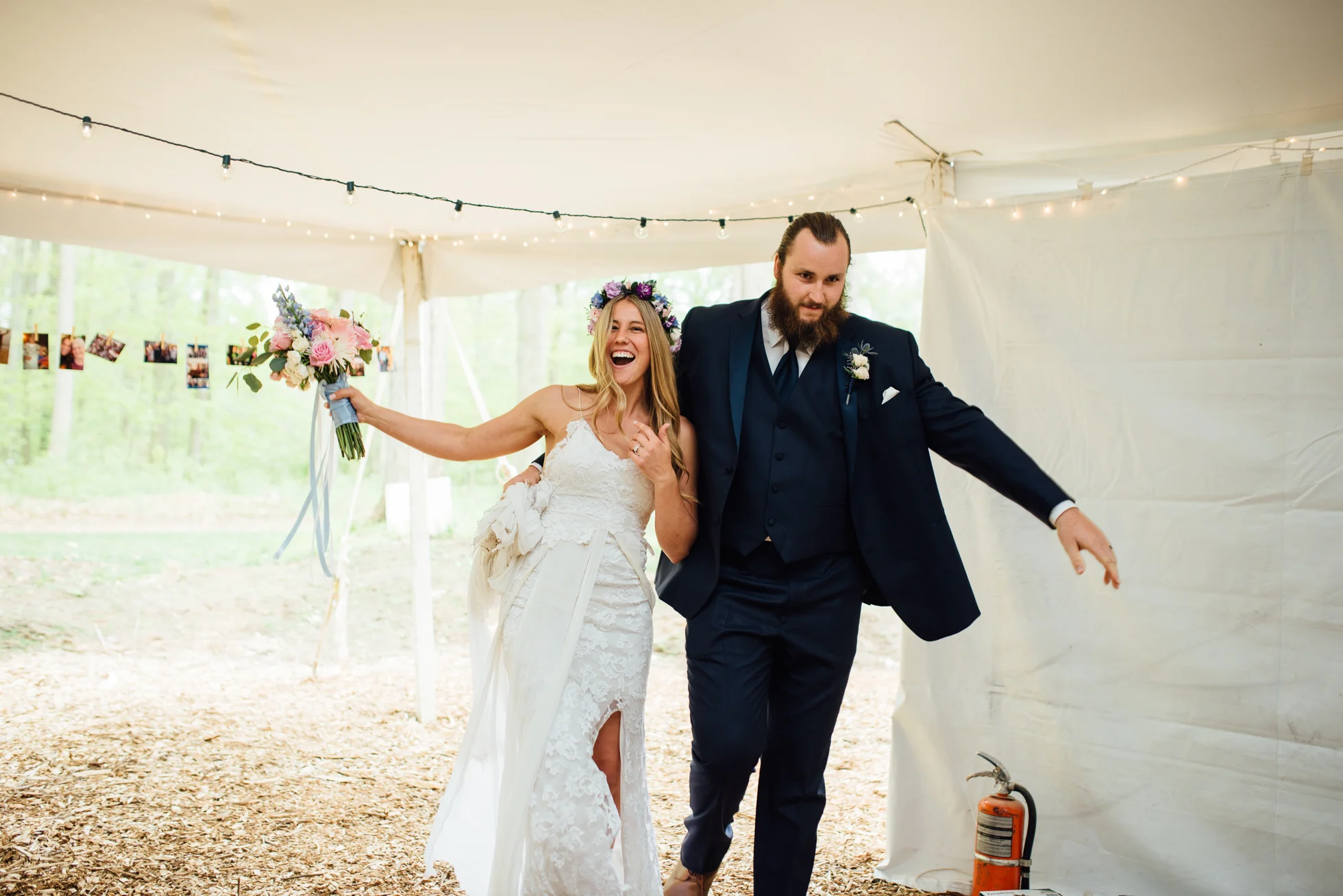 Outdoor wedding reception at Fernwood Hills in London, Ontario photographed by Sara Monika, Photographer.