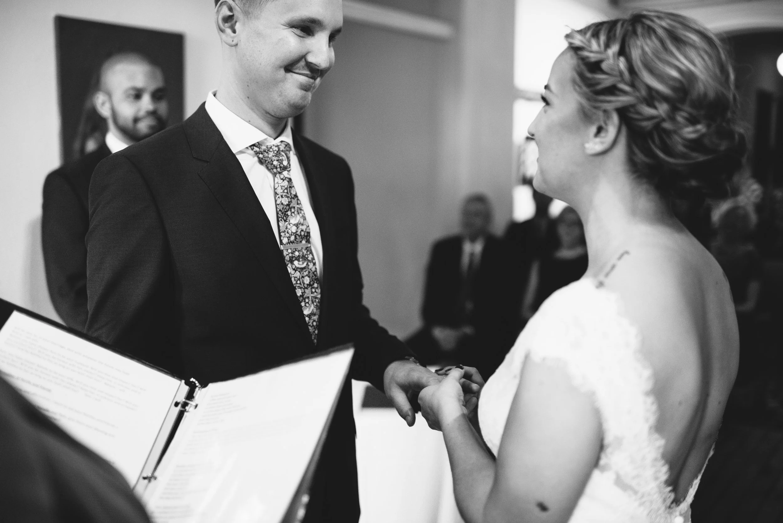 Intimate-Gladstone-Hotel-Wedding-40.jpg