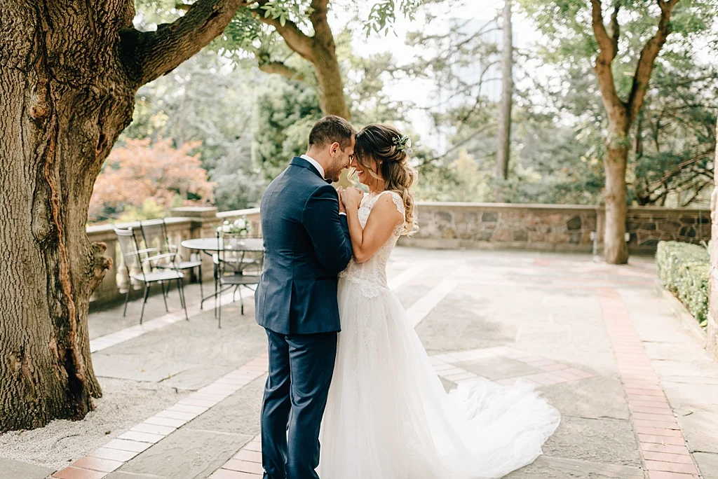 Graydon-Hall-Manor-Wedding-19.jpg