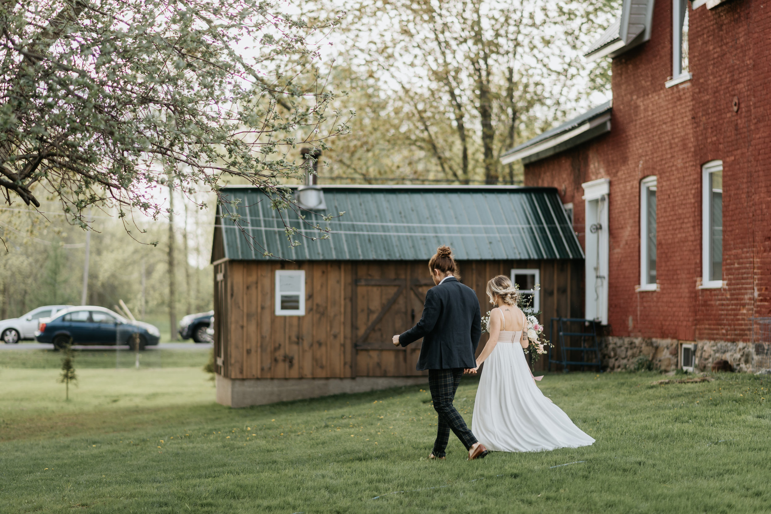 Intimate Summer Backyard Wedding (59).jpg