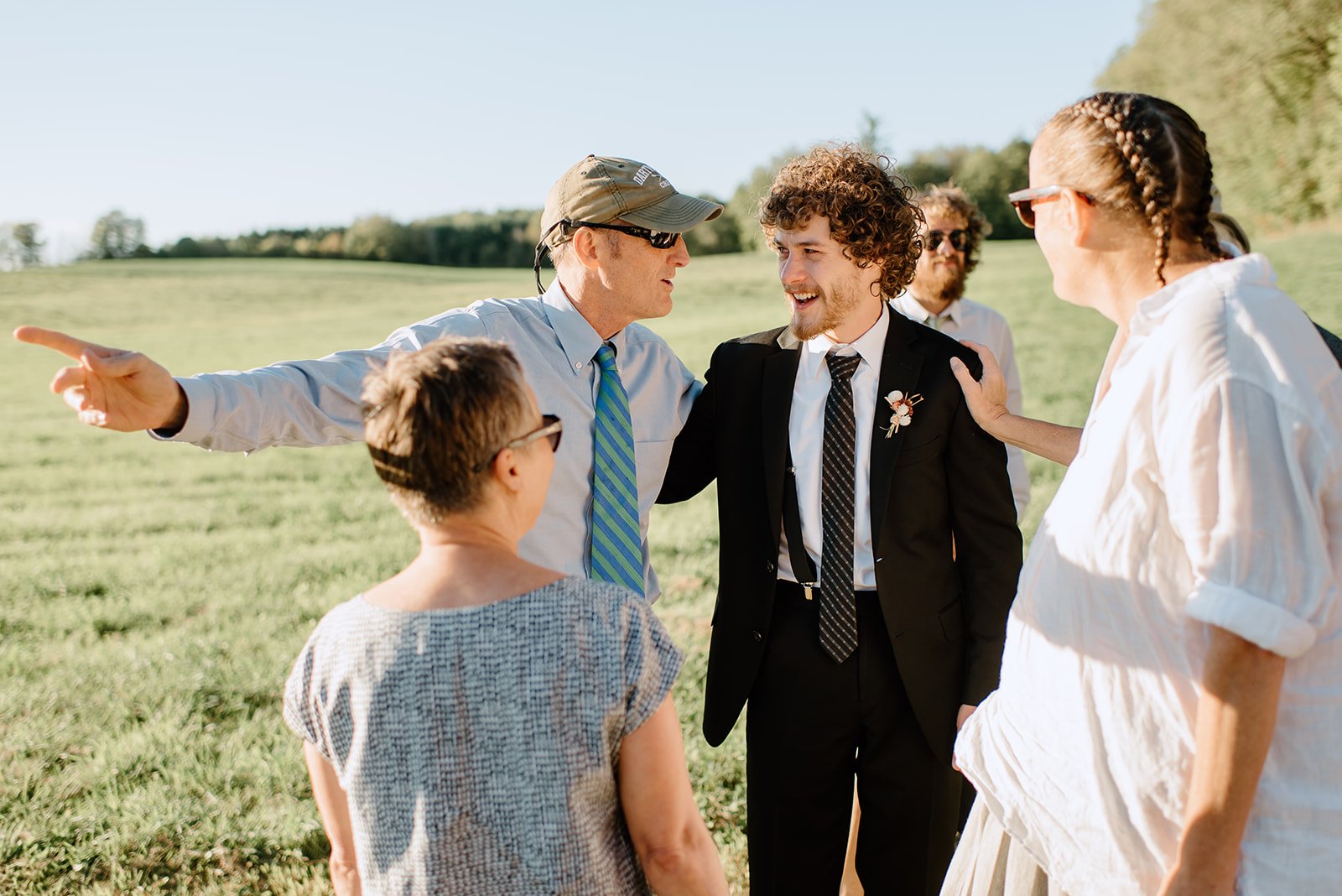 Family Farm Picnic Ontario Wedding - Sara Monika (60).jpg