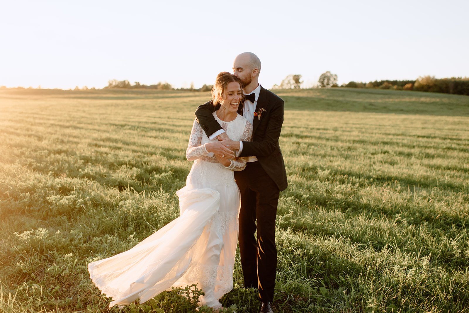 Family Farm Picnic Ontario Wedding - Sara Monika (72).jpg