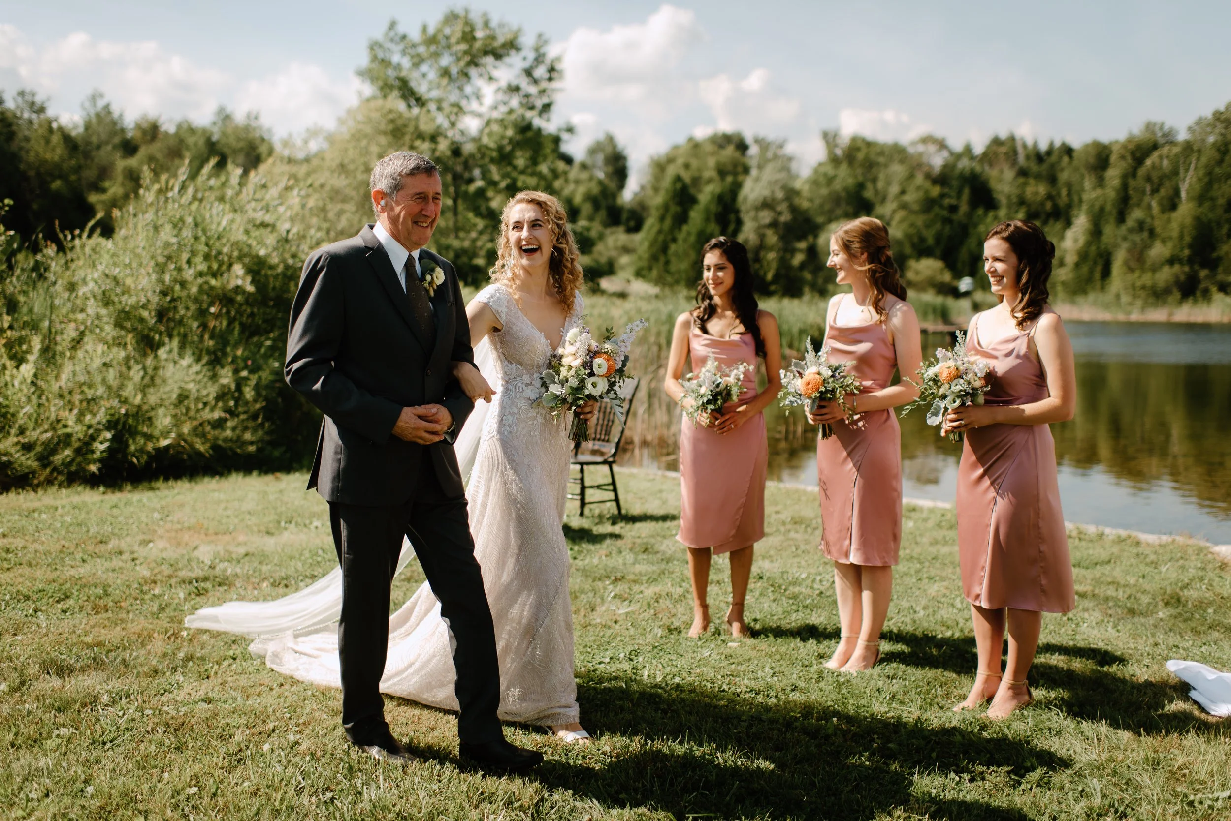 Peaceful Family Farm Wedding I Sara Monika