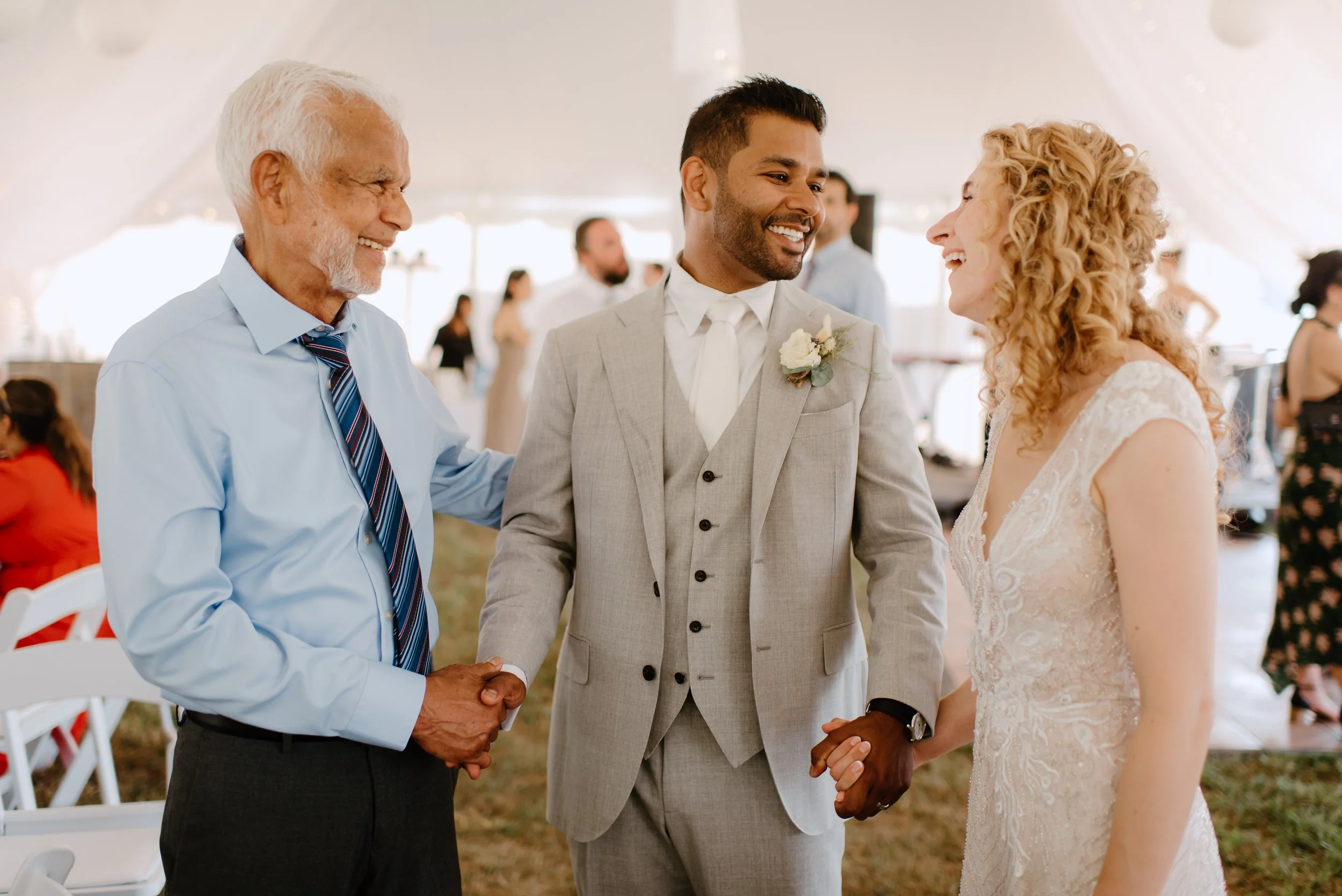 Peaceful Family Farm Wedding I Sara Monika