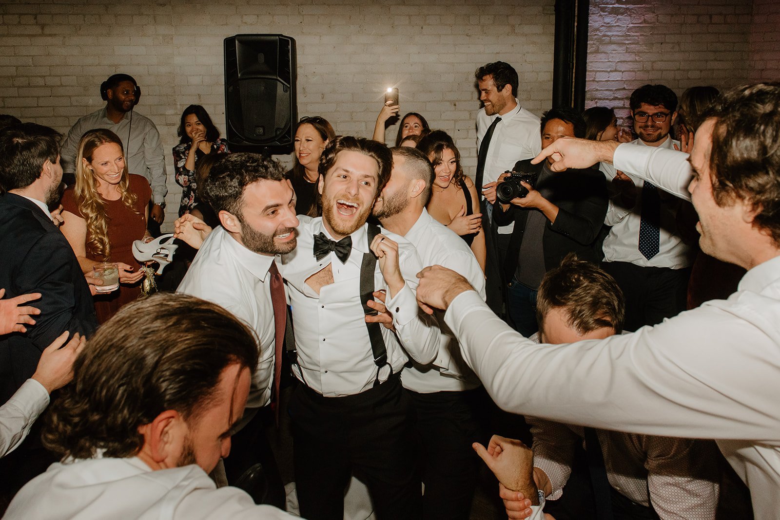 STORYS Building Wedding in Toronto Robyn and Tyler – Lively Moments of Guests