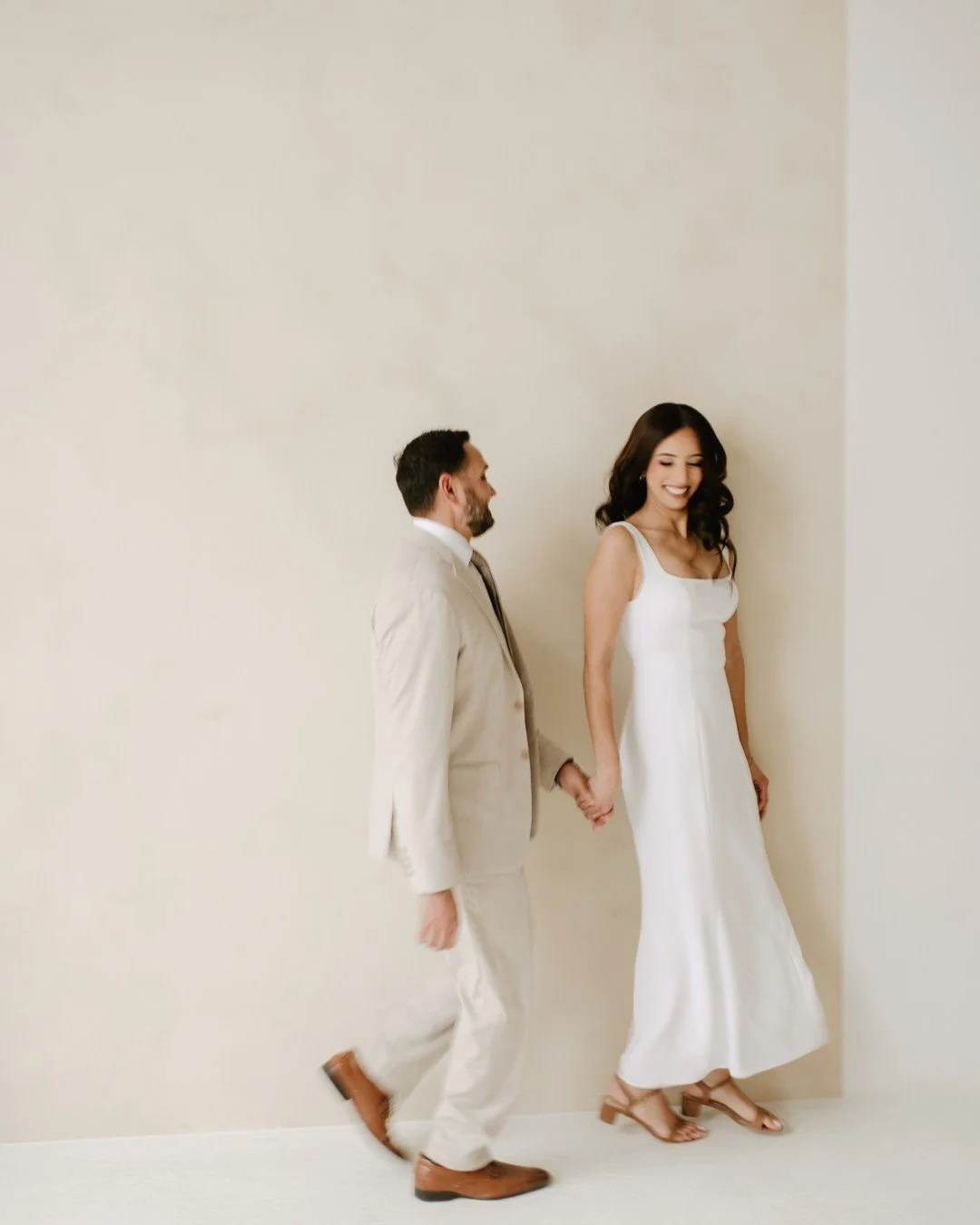 I had so much fun creating memories and art with Harmit + Vinny to celebrate their engagement 😍

Studio space @pretoloft

#torontoengagementphotographer #torontoengagementphotography #ontarioengagementphotographer #pretoloft