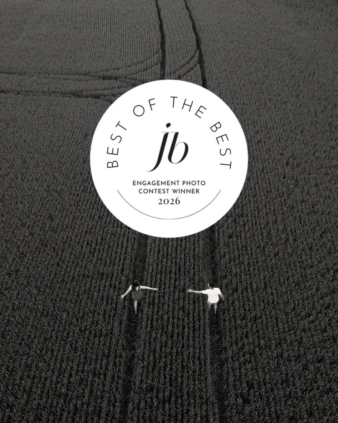 I&rsquo;m honoured and excited to share that one of my images was selected as one of the top 50 engagement session photos in the world! 🤯🌎
⠀⠀⠀⠀⠀⠀⠀⠀⠀
I&rsquo;m still pinching myself over here because when I first started my photography business 13 y