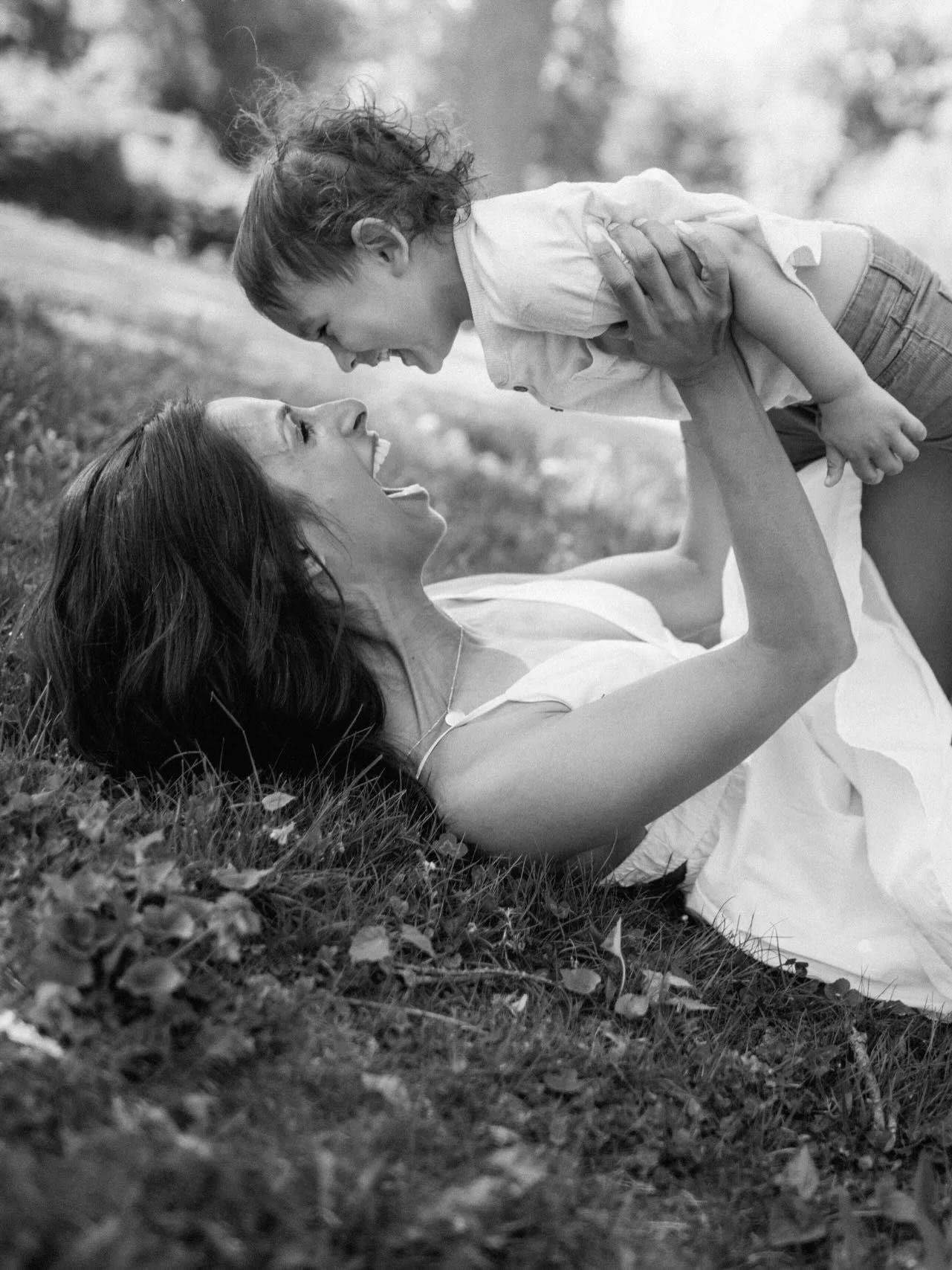 Nav and her son Shay enjoying some quality time on a blissful spring day 🥰

#torontofamilyphotographer #torontofamilyphotography #torontolifestylephotographer #ontariolifestylephotographer
