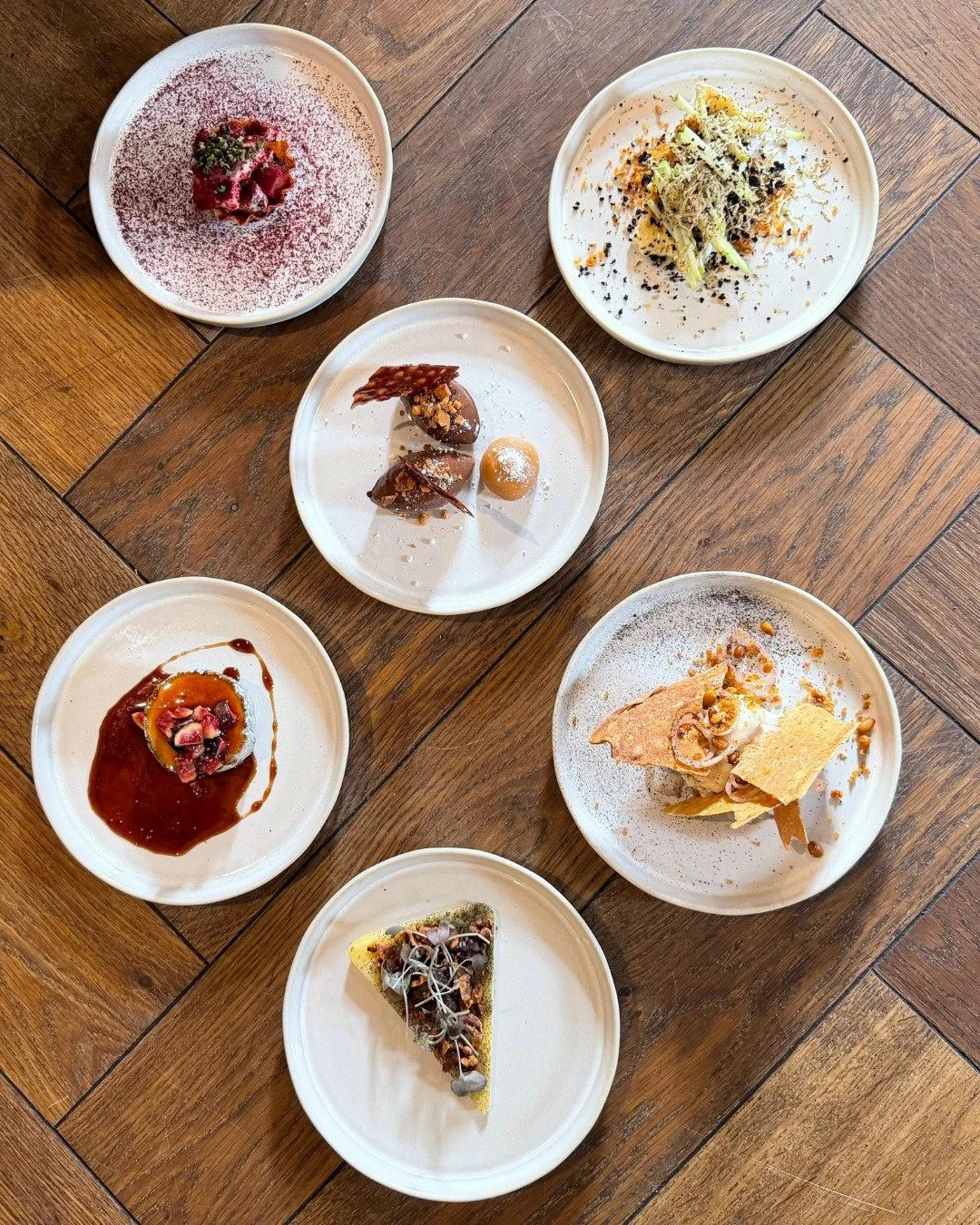 THE FINAL NOTE

Introducing our NEW &lsquo;Final Note&rsquo; dishes to accompany our leading list of fortified wines - with 23 exceptional ports to choose from. Your port can be paired with a choice of Cheese Savouries or Chocolate.

The richness of 