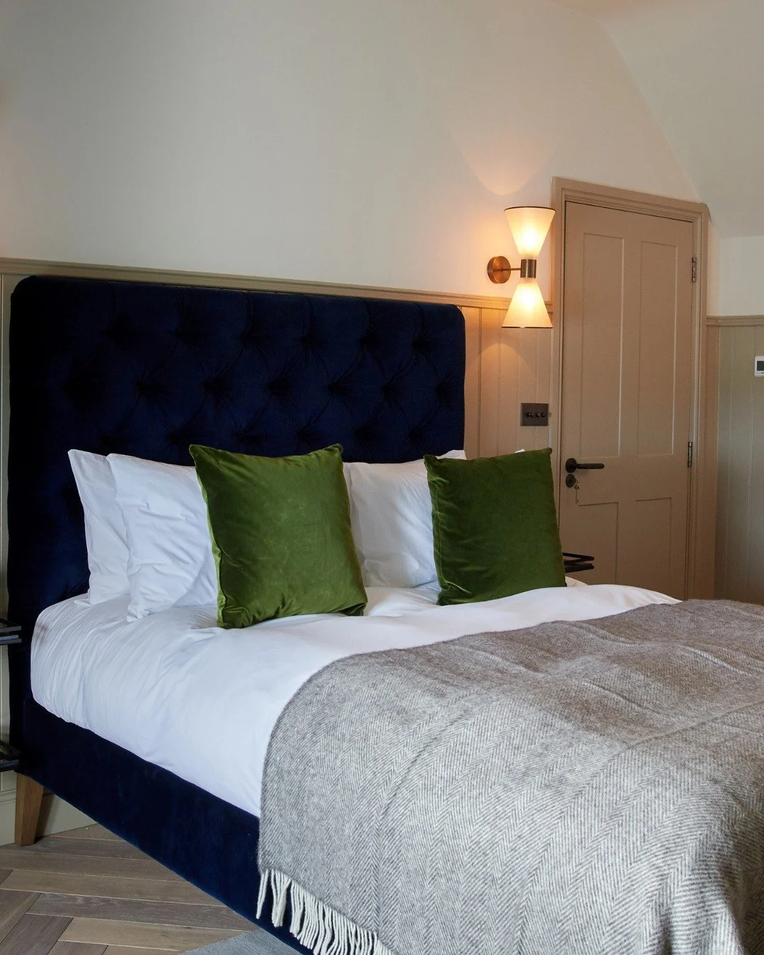 Discover Rooms at The Ingham Swan
January, February &amp; March WINTER STAYS now booking with a rate plan to suit all.

🦢Choose our Signature Stay &amp; Dine - Taster Menu included - the ultimate foodie experience 
🦢Bed &amp; Breakfast - where you 