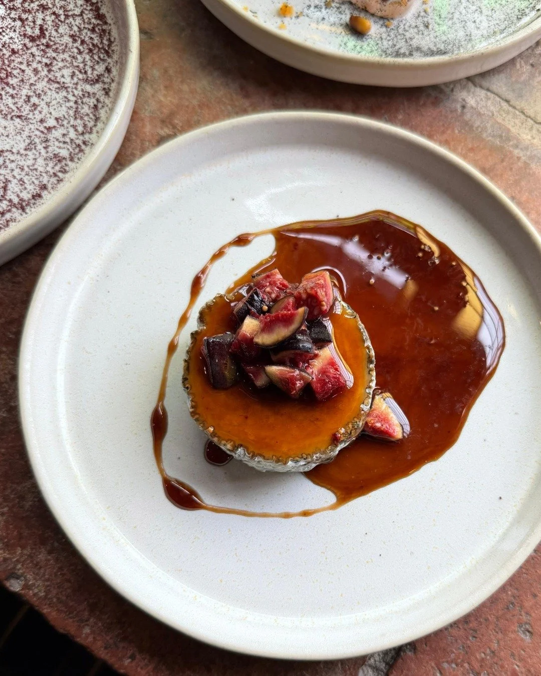 CHEESE LOVERS // Complement your main dishes with a 'Final Note' 

Rosary Ash Goats Cheese, Honey and Fig Syrup Pomegranate
Pair it with Graham&rsquo;s Blend No.5 White Port

The richness of cheese paired with the sweetness of port make it a match ma