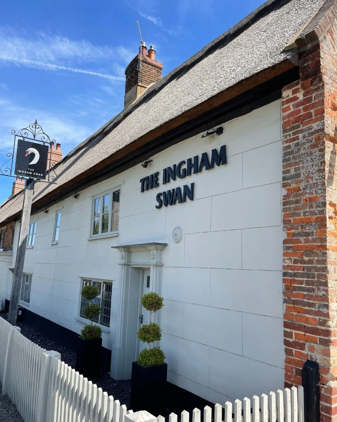 Make a Bank Holiday of it at The Ingham Swan.

Whether it&rsquo;s a leisurely weekend breakfast, lunch in the Norfolk countryside, dinner on Friday evening, a long Sunday lunch or Bank Holiday Monday dining, there&rsquo;s still time to join us.

We r