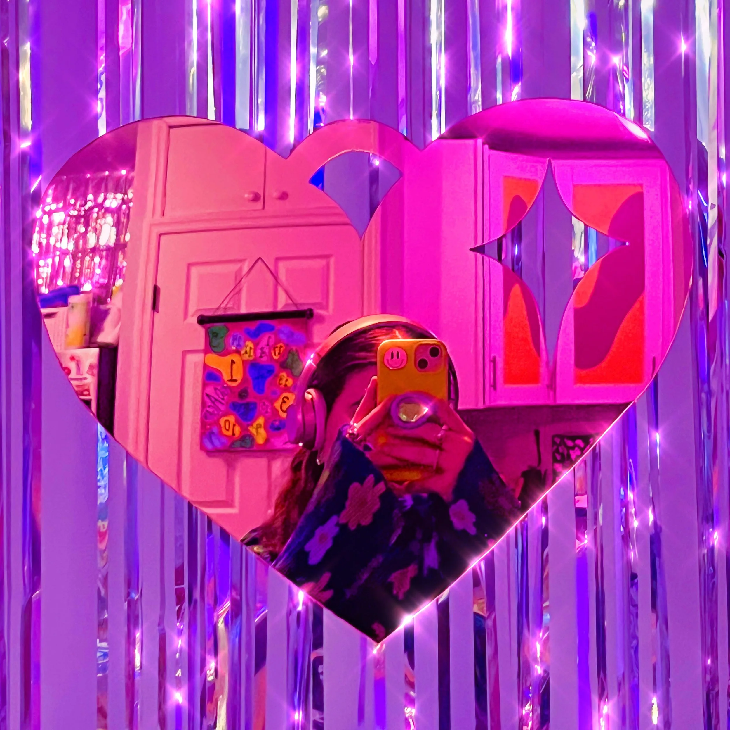 heart mirror pt 2.jpeg