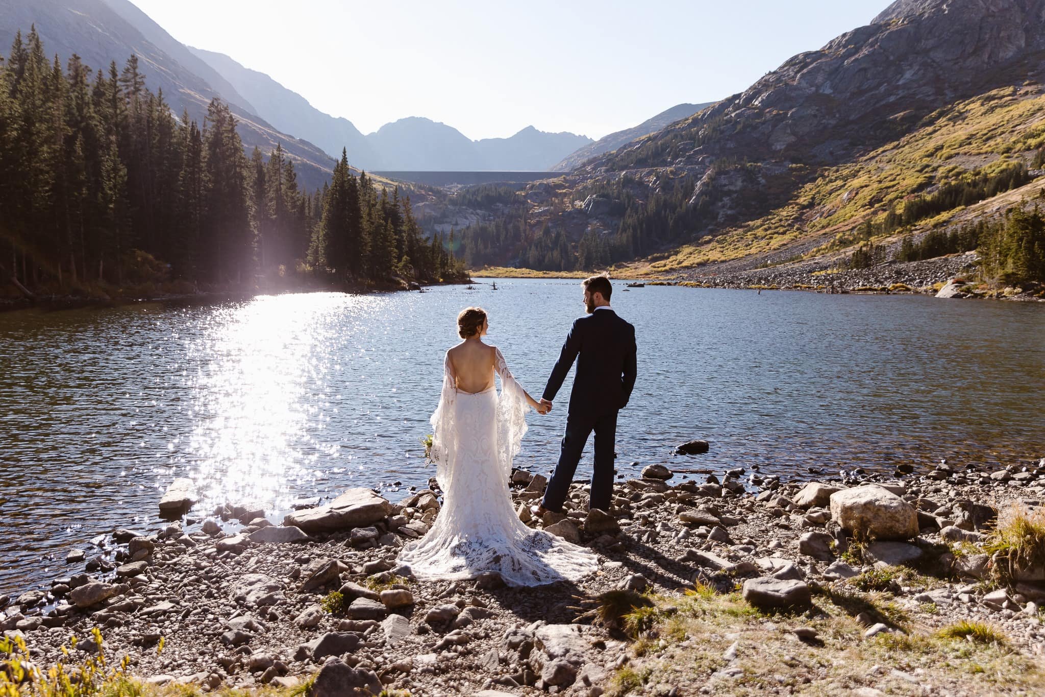 Elopement Dress Guide : What to Wear for Your Biggest Adventure