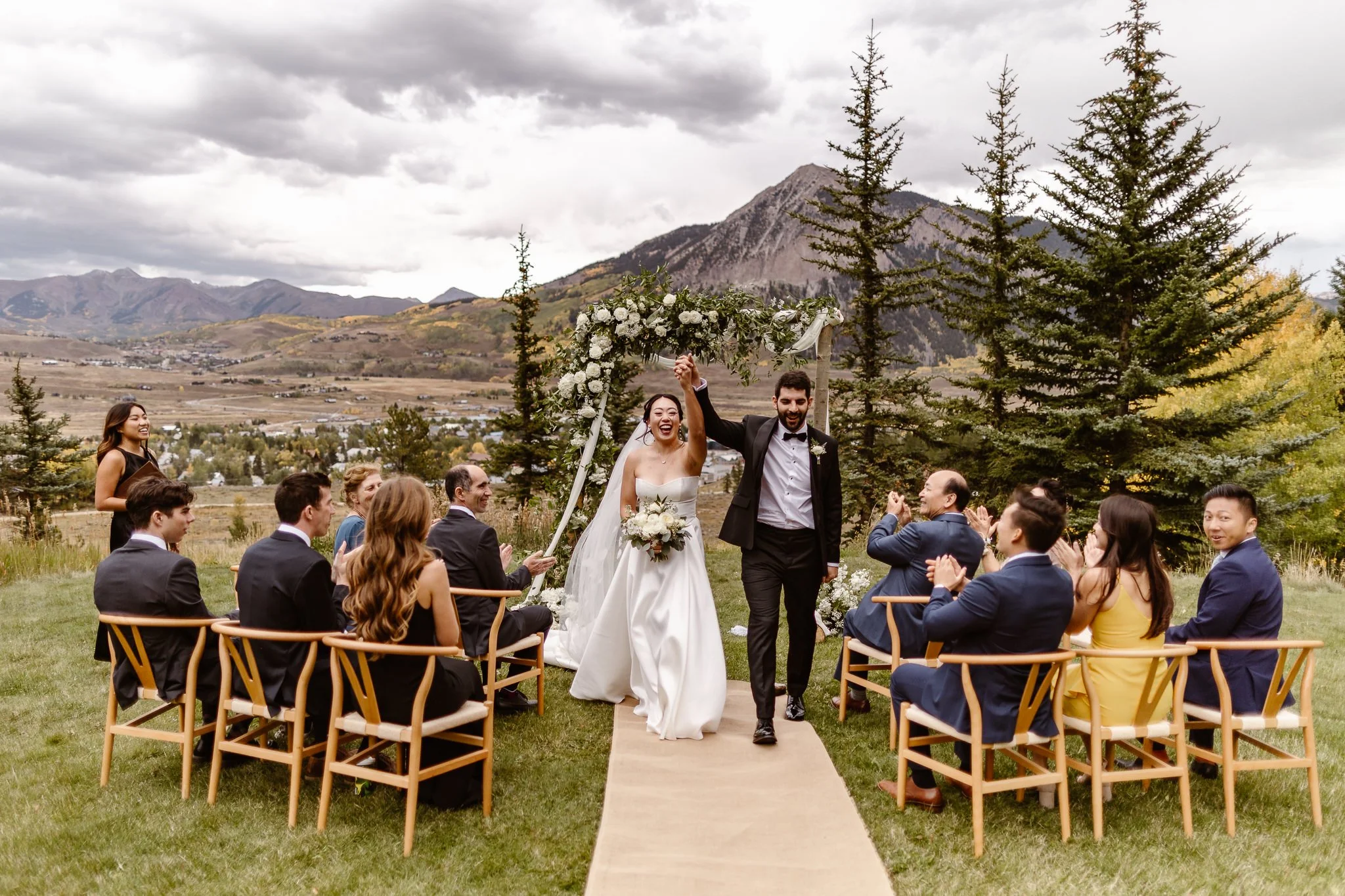 An Intimate, Magic-Filled Fall Micro Wedding in Crested Butte