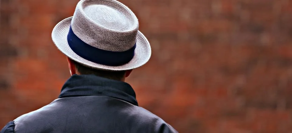 man-3639055_1920 reduit.jpg