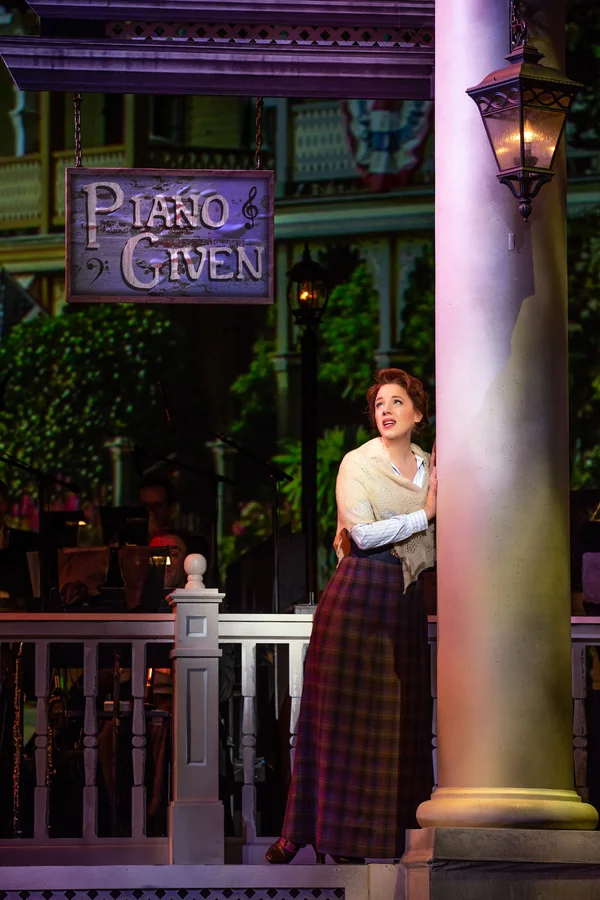 xtn-500_02-jessiemueller_photobyjeremydaniel.jpg.pagespeed.ic.0kk1caHK6l.jpg