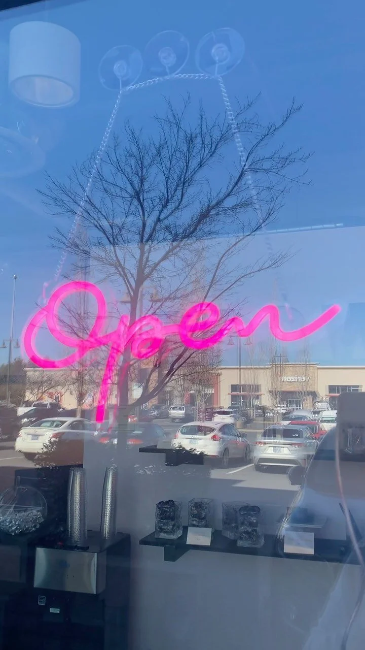 Brow Betty Full Service Eyebrow & Body Waxing Bar in Portland