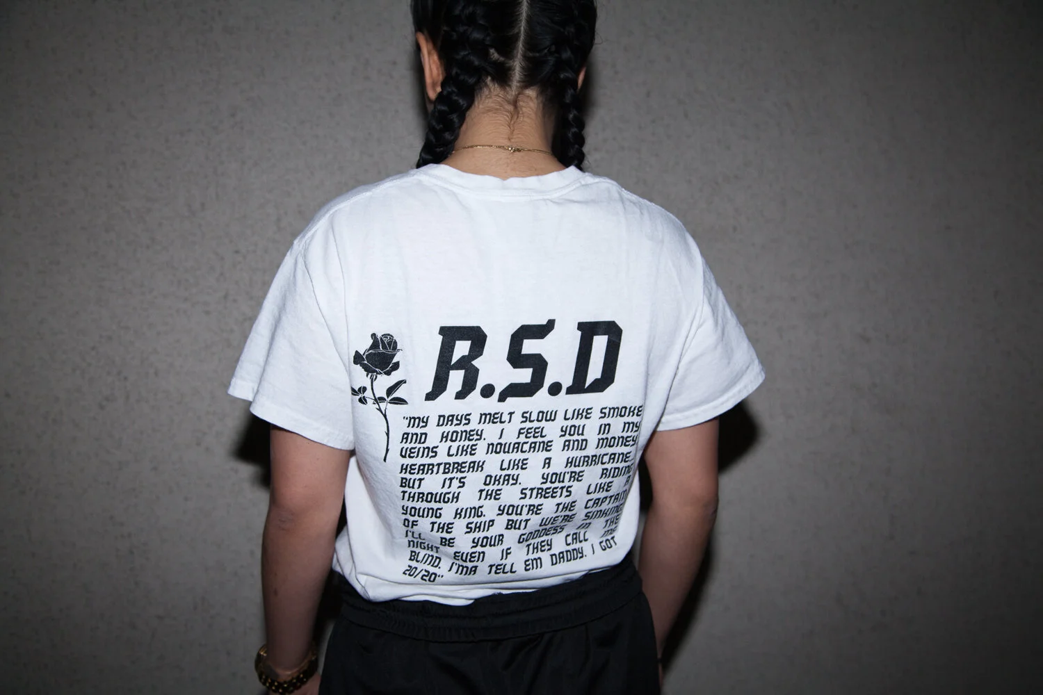 white shirt3.jpg