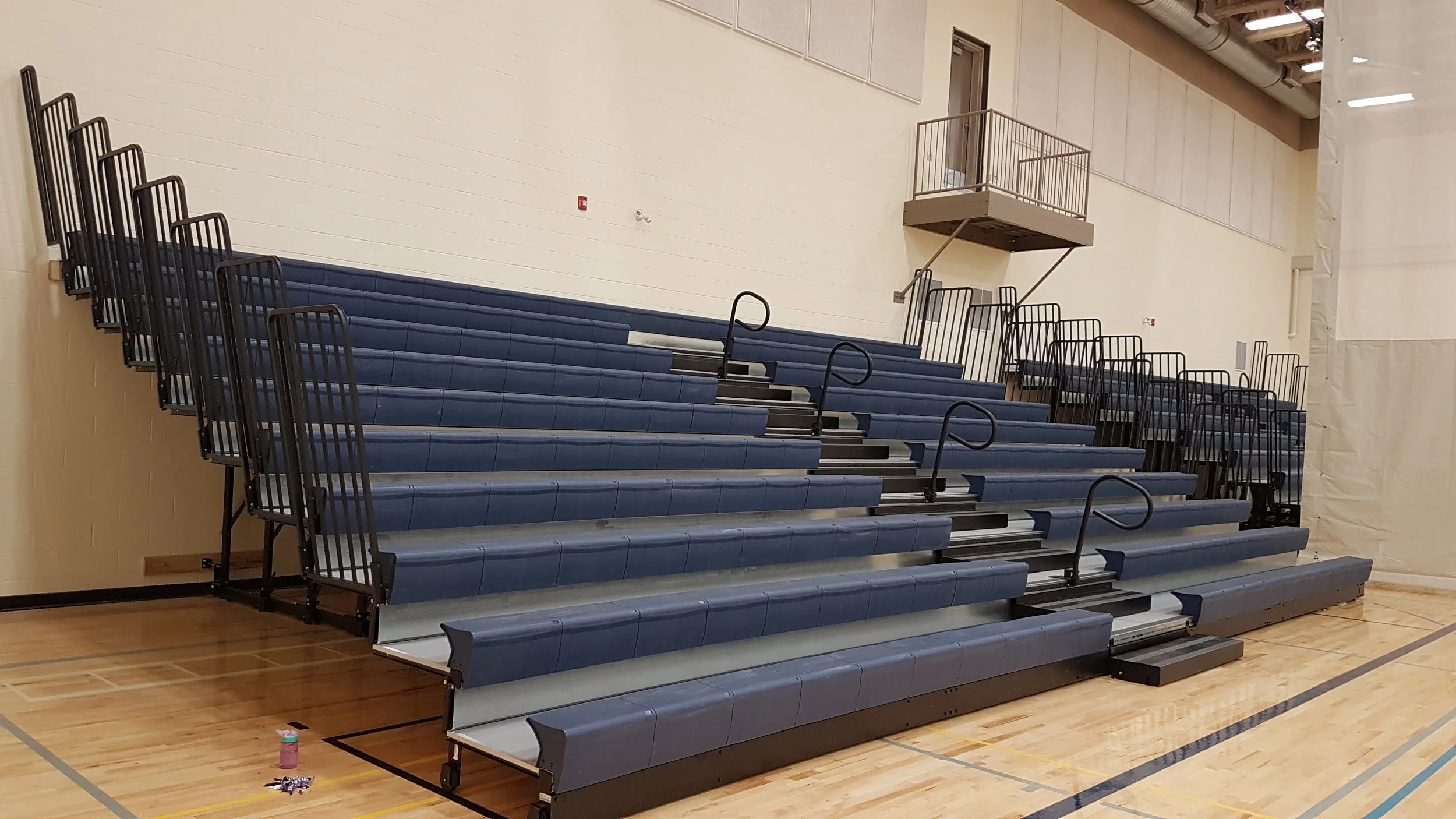 New K-9 School, Standard, AB