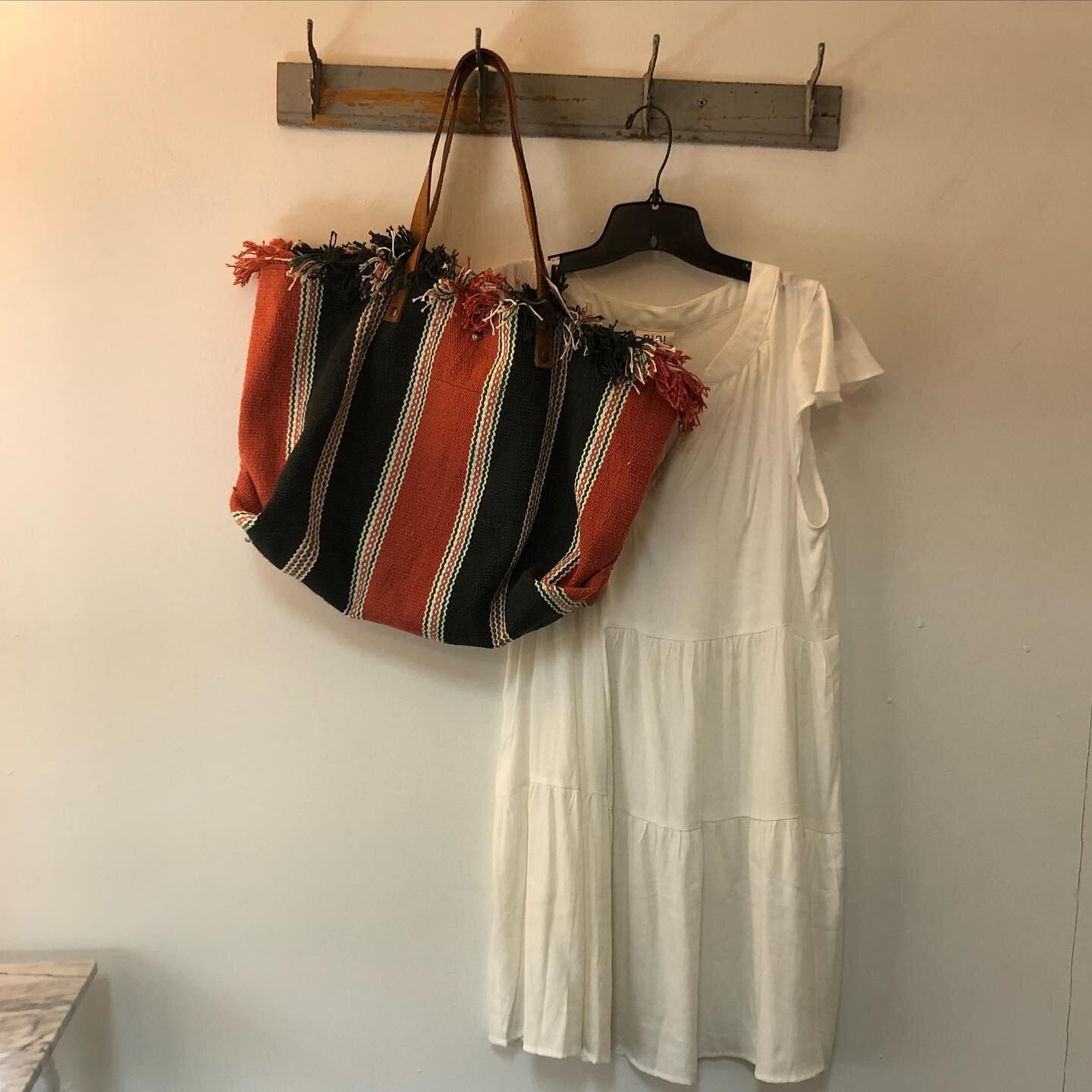 Accessorize your new spring outfit with this adorable Free People bag! 🤩🌼🌻🌸 

#FreePeople #Mankato #Shoplocal #minnesota #southernminnesota #mn #msu