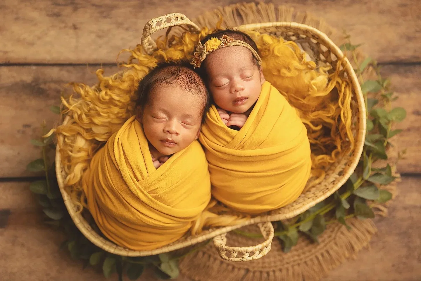 Capturing the purest moments with these newborn twins was a heartwarming experience. Their bond is already so strong! Soft blankets, gentle poses, and a calm atmosphere made for the perfect shoot. 📸👶👶

DM  to book your twins newborn session.

.

#