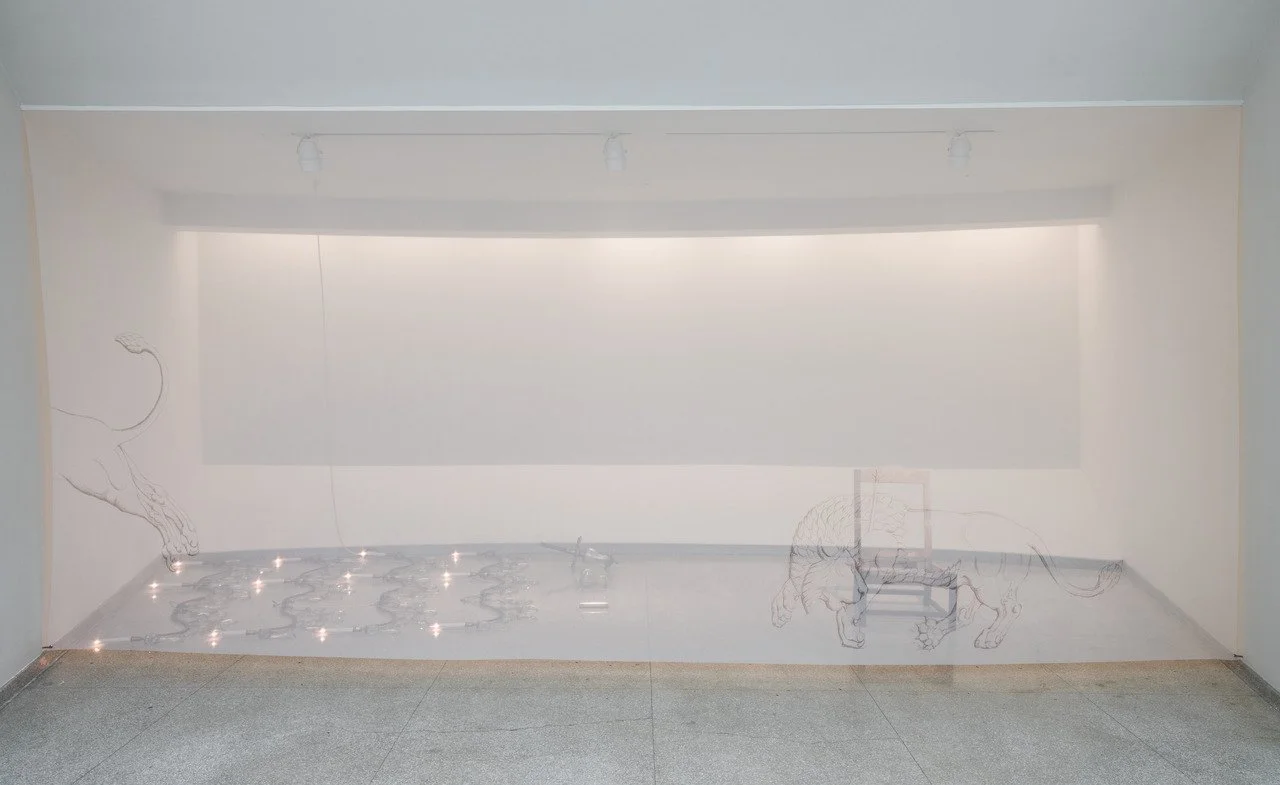 Danh Vo Take My Breath Away-Scrim_bay63.jpg